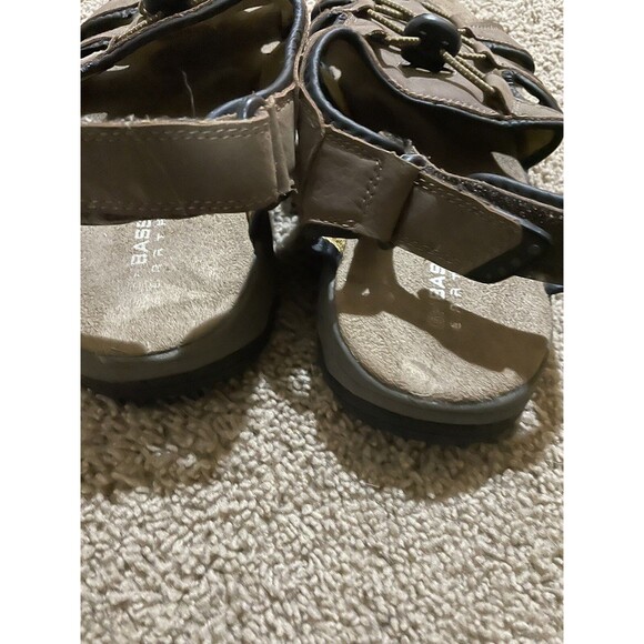 NWOT Men\'s BASS brown suede sandals Size 11 walking/ hiking open toe main image 6